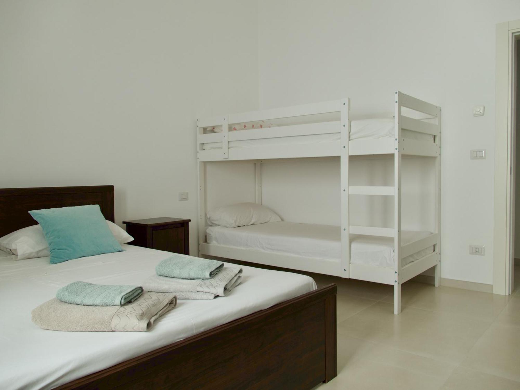 Newly Renovated-Holiday House With Large Garden 加拉蒂纳 外观 照片