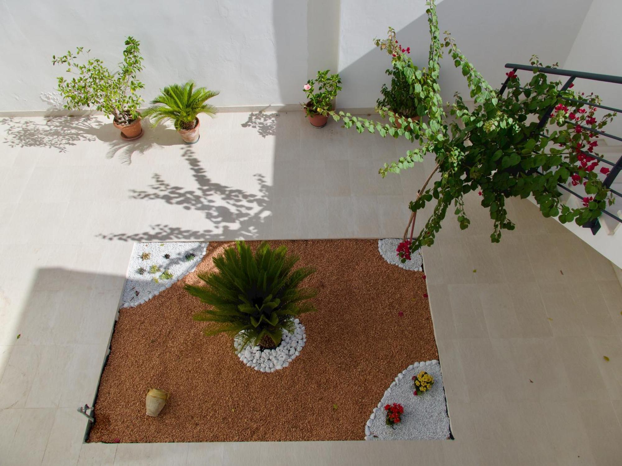 Newly Renovated-Holiday House With Large Garden 加拉蒂纳 外观 照片
